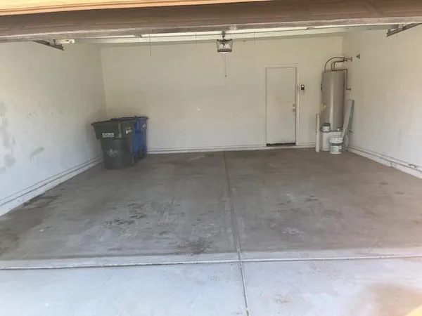 $2,100 | 9428 South 35th Glen, Laveen, AZ 85339