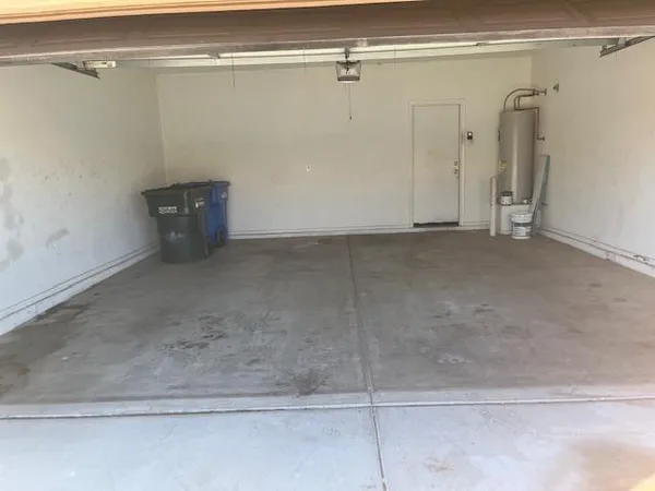 $2,100 | 9428 South 35th Glen, Laveen, AZ 85339