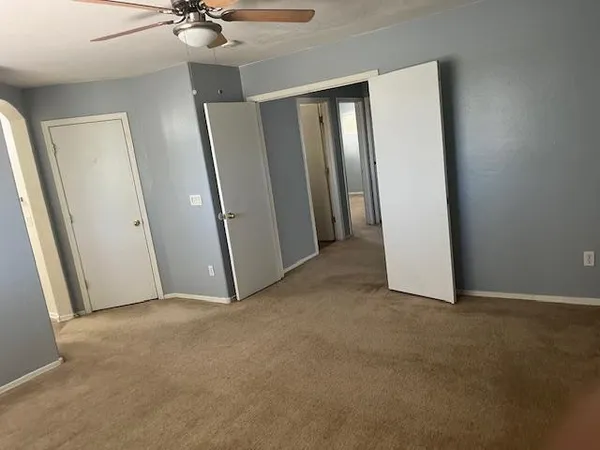 $2,100 | 9428 South 35th Glen, Laveen, AZ 85339