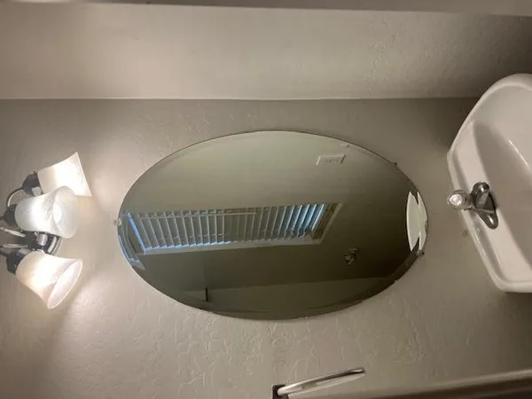 $2,100 | 9428 South 35th Glen, Laveen, AZ 85339