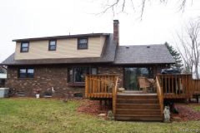 20995 30 Mile Road Ray, MI 48096 - Photo 15 of 25 # 10 Back of House.jpg