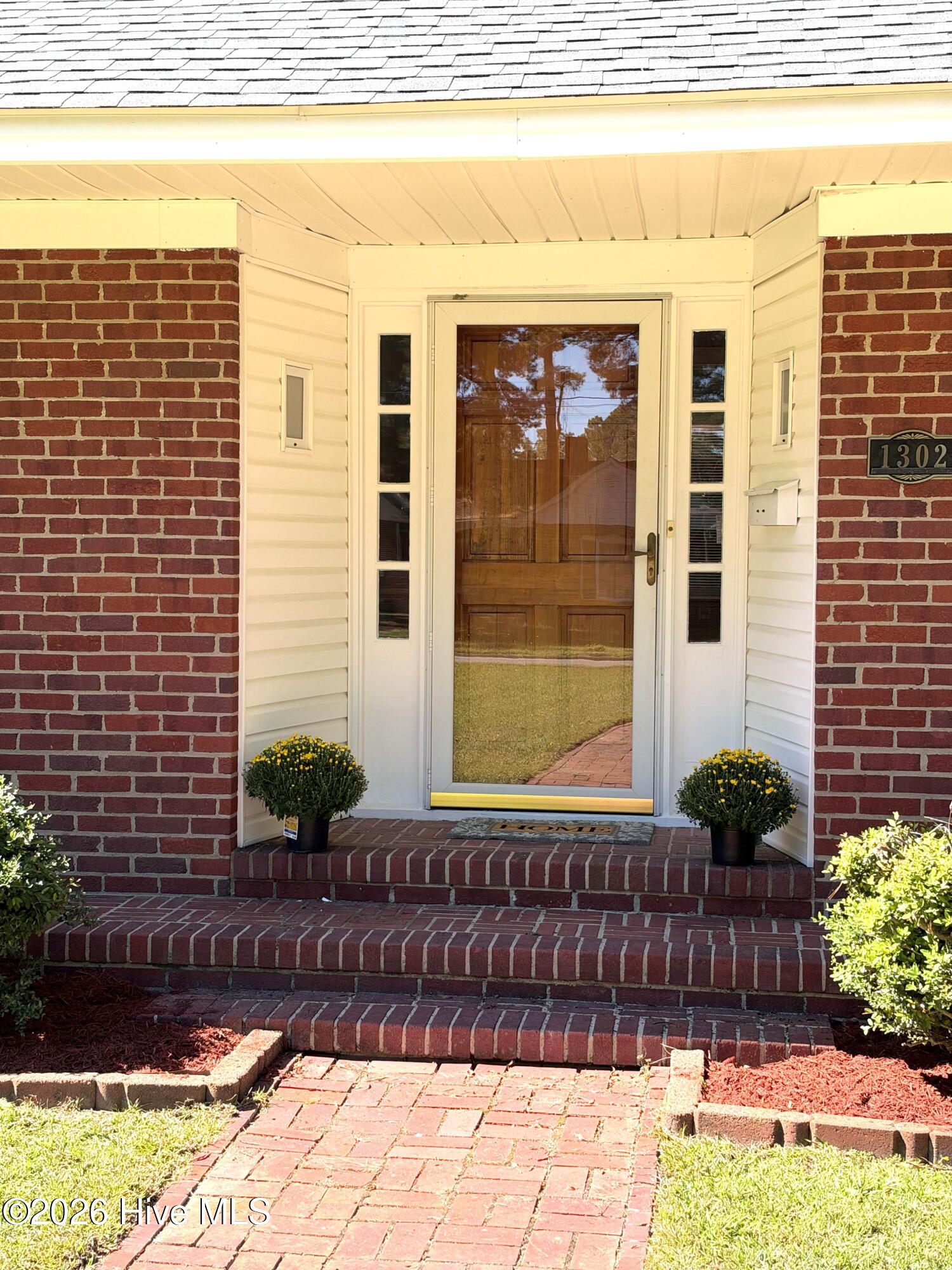 1302 W Road Kinston, NC 28501 - Photo 5 of 54 unnamed (37)