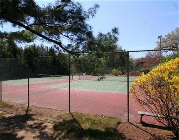 13 Country Club Road, Unit 13 Peabody, MA 01960 - Photo 12 of 12 Gallery Image 12