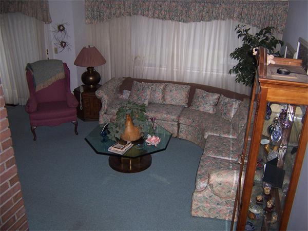 13 Country Club Road, Unit 13 Peabody, MA 01960 - Photo 7 of 12 Gallery Image 7