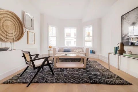 $699,900 | 231 Everett Street, Unit 101, Boston, MA 02128