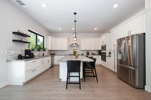 $999,000 | 465 Miles Court, Auburn, CA 95603