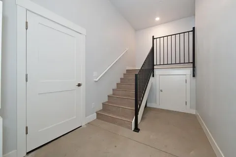 $999,000 | 465 Miles Court, Auburn, CA 95603