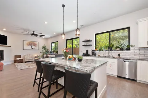 $999,000 | 465 Miles Court, Auburn, CA 95603