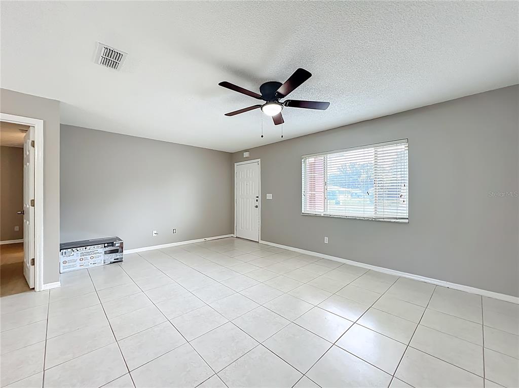10583 Southwest 62nd Ter Road Ocala, FL 34476 - Photo 9 of 59 Gallery Image 9