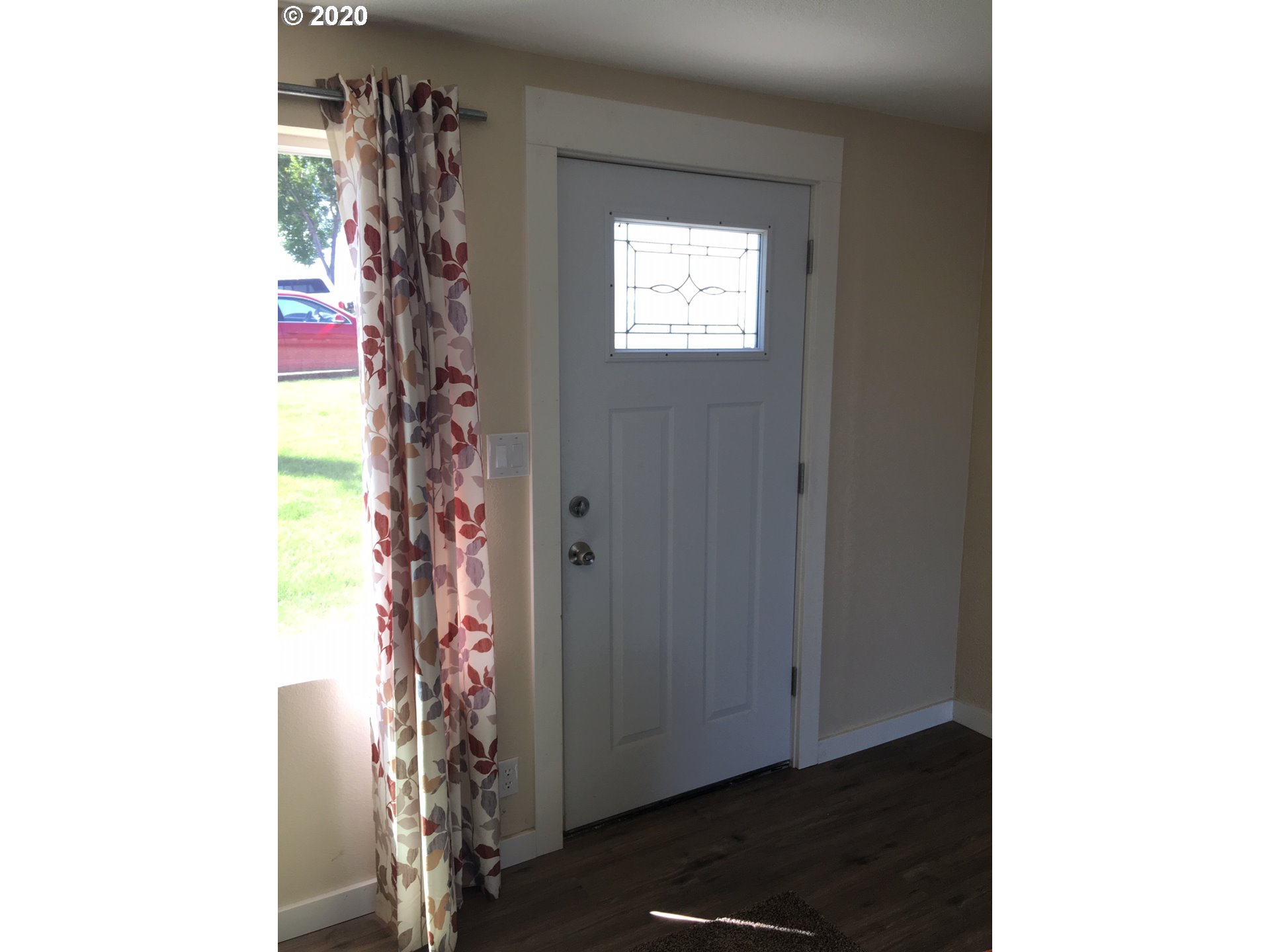 1515 Southwest Hailey Avenue Pendleton, OR 97801 - Photo 4 of 24