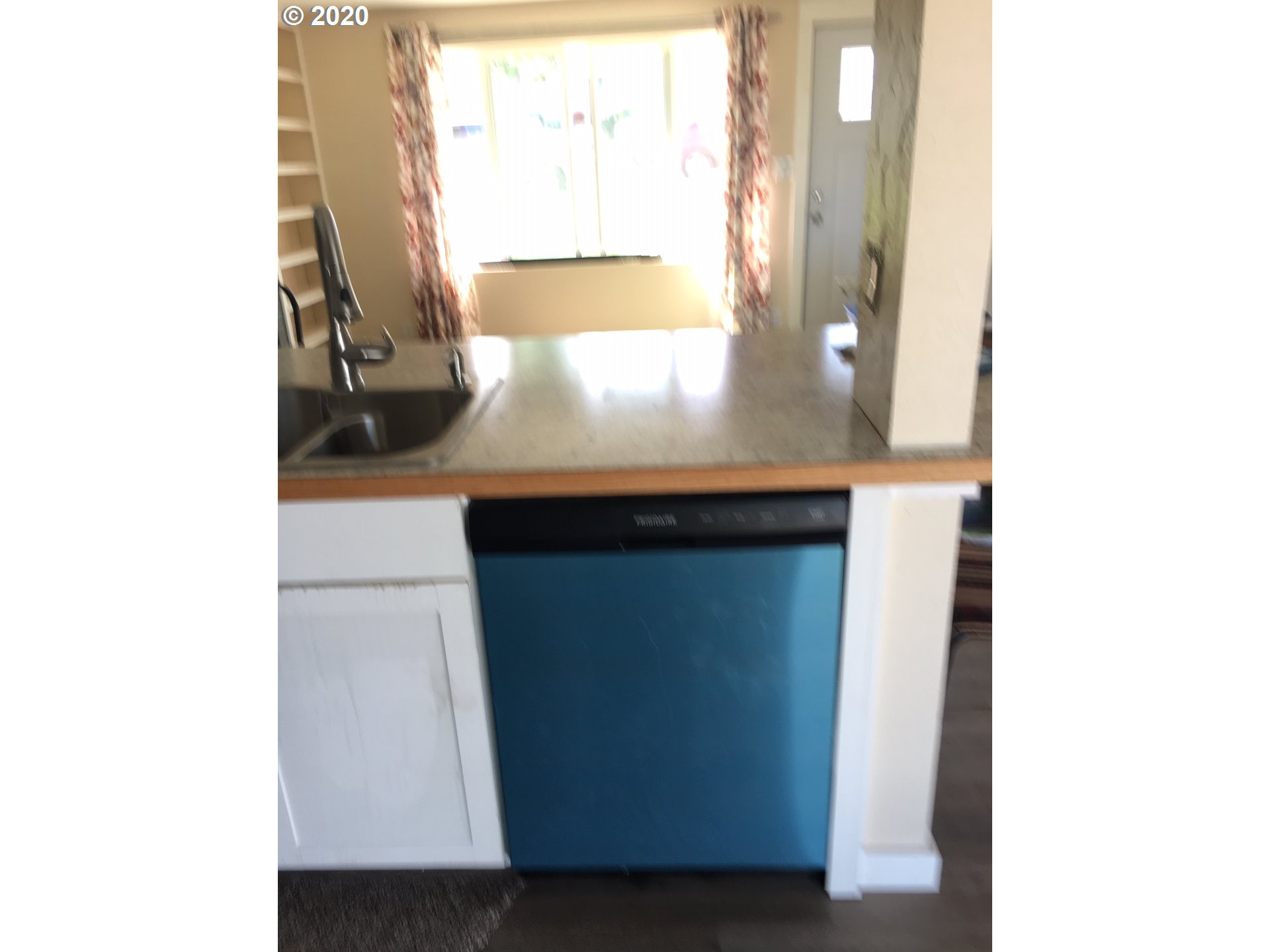 1515 Southwest Hailey Avenue Pendleton, OR 97801 - Photo 8 of 24