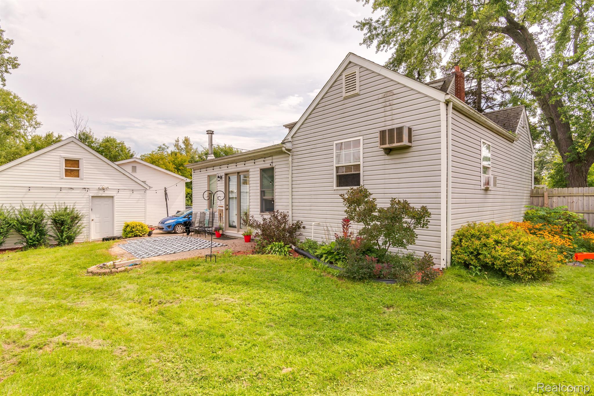 1069 Reid Road Grand Blanc, MI 48439 - Photo 30 of 38 Gallery Image 30