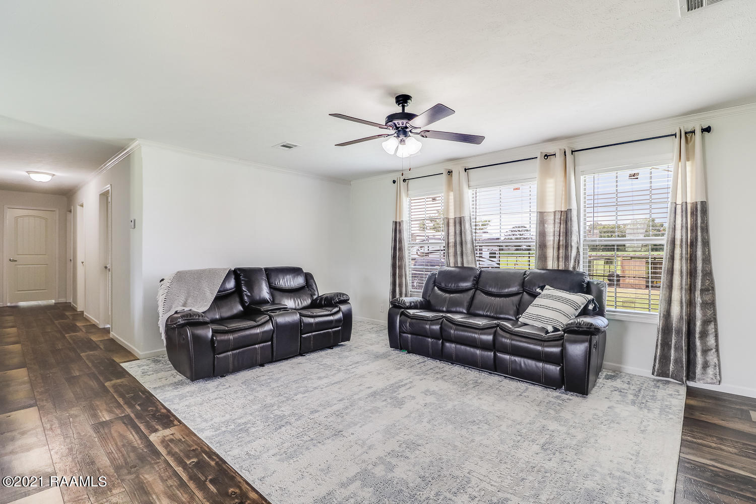 4625 Naud Road Abbeville, LA 70510 - Photo 11 of 22 867BB03C-791A-4ECB-A12C-0700CF623660