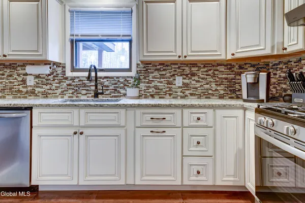 $499,000 | 59 1st Avenue, Broadalbin, NY 12025