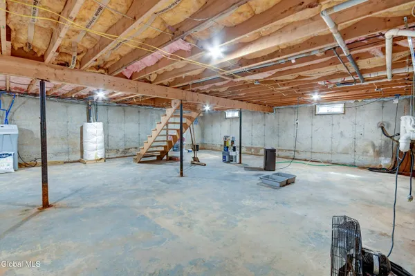 $499,000 | 59 1st Avenue, Broadalbin, NY 12025