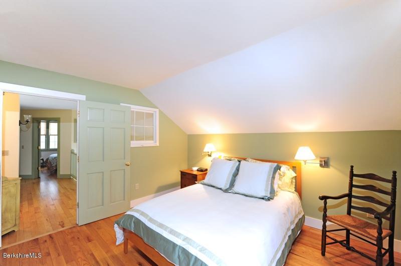 8 Oxbow Road Egremont, MA 01230 - Photo 22 of 33 master bedroom