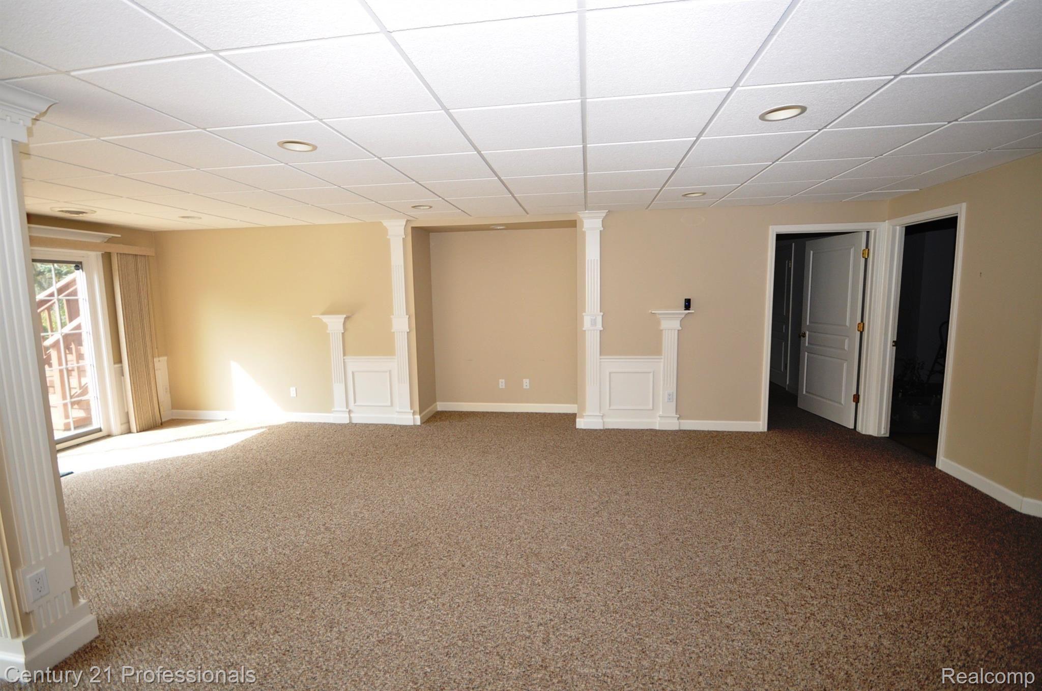3725 Tremonte Circle Rochester, MI 48306 - Photo 39 of 50 39DSC_1077.JPG