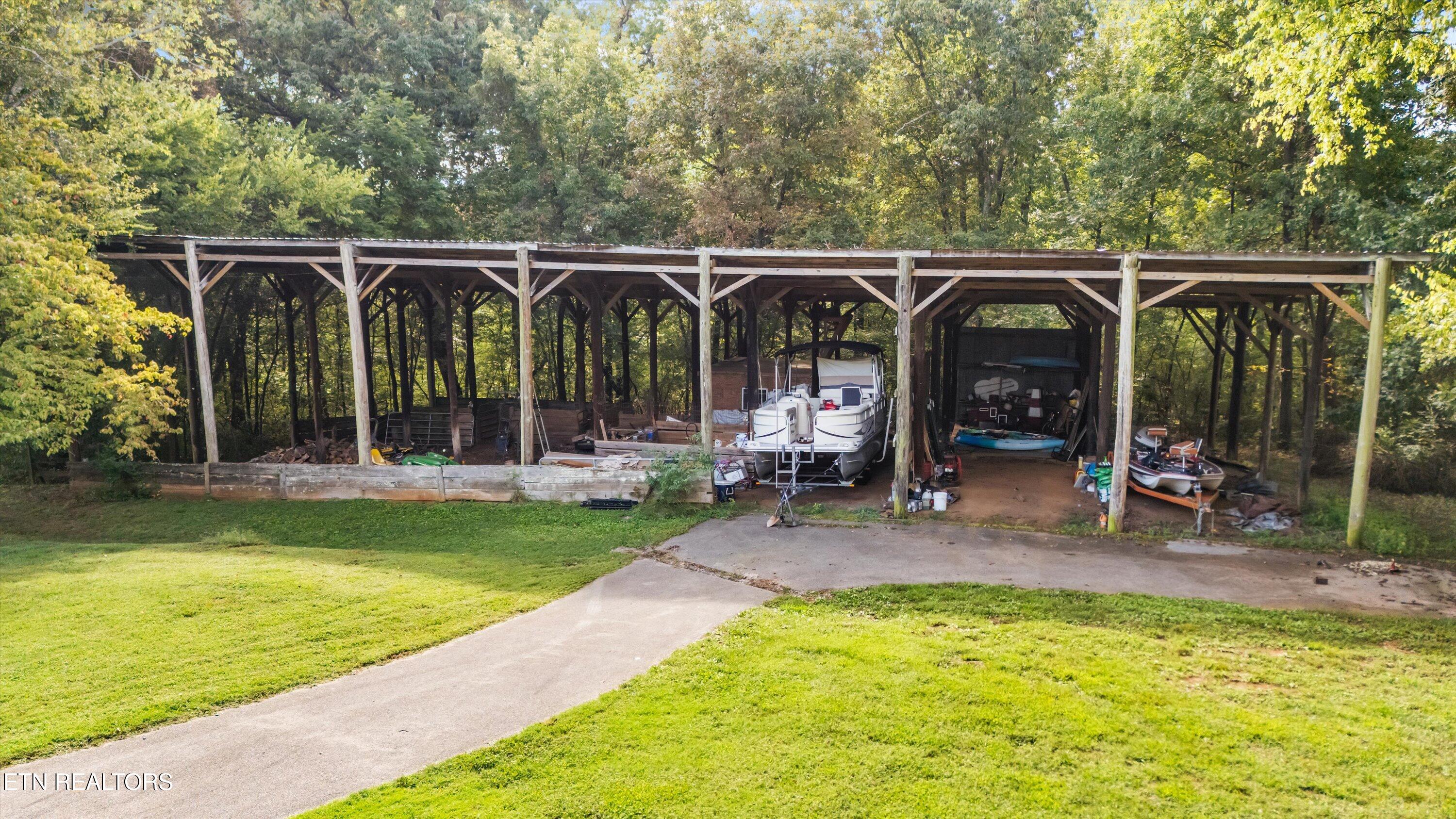 6239 North Trigonia Road Greenback, TN 37742 - Photo 39 of 50 Pole Barn