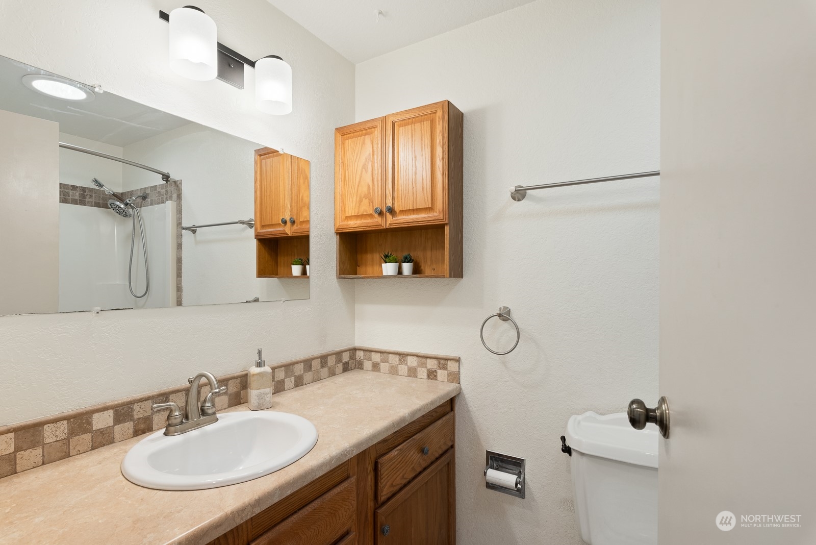 5302 Windsor Street Anacortes, WA 98221 - Photo 18 of 32