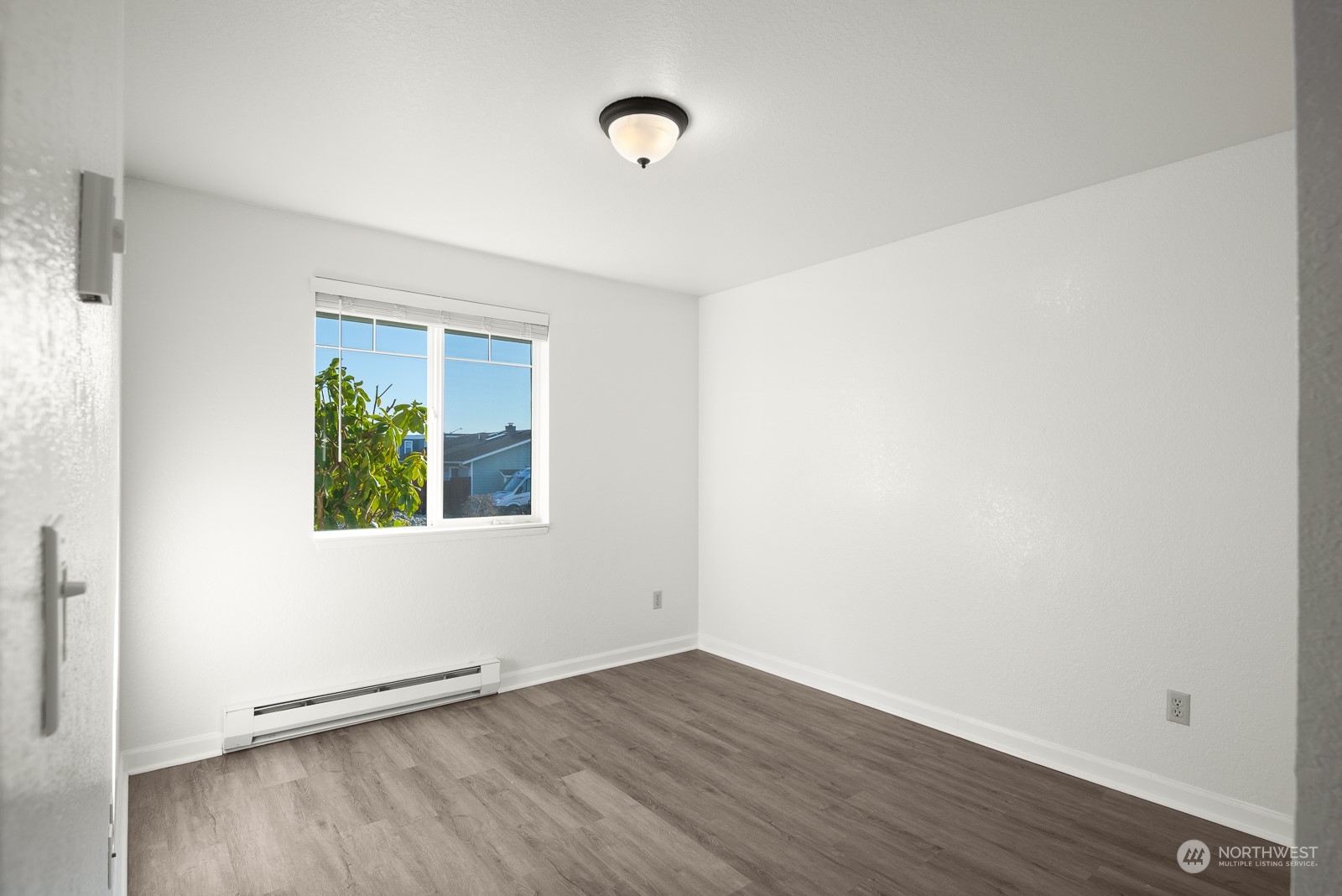 5302 Windsor Street Anacortes, WA 98221 - Photo 19 of 32