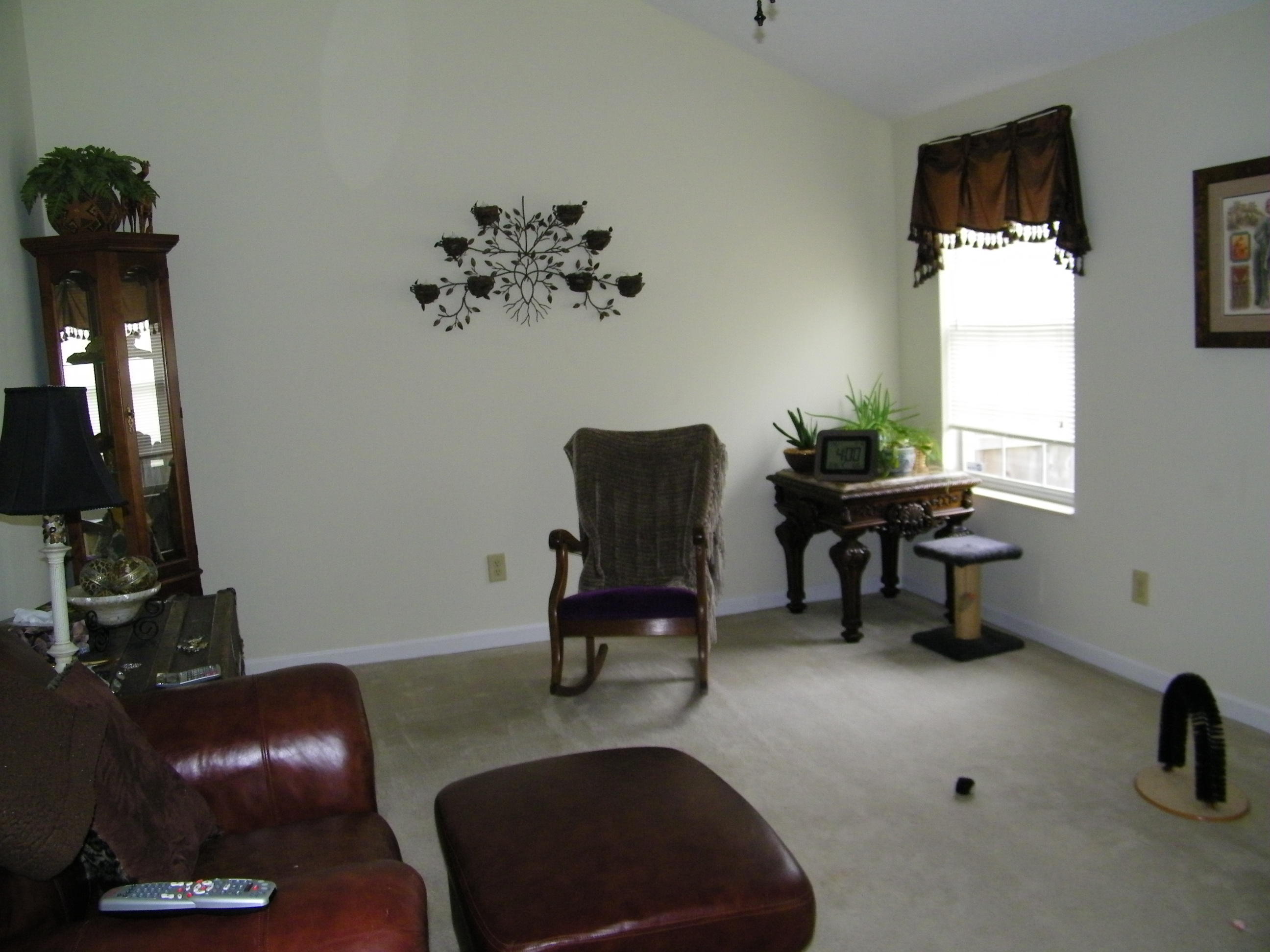 7918 Leverette Way Powell, TN 37849 - Photo 2 of 16 Leverette.7918 living room
