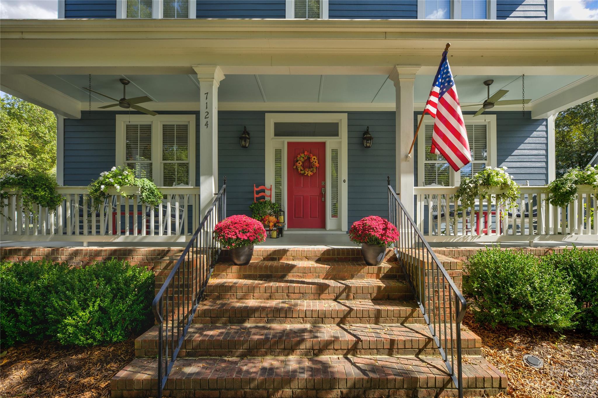 7124 Michael Scott Crossing Fort Mill, SC 29708 - Photo 4 of 48 a front view of a house