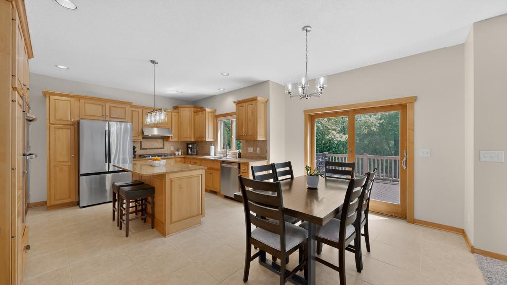 1526 Monterey Lane Southwest Rochester, MN 55902 - Photo 21 of 62