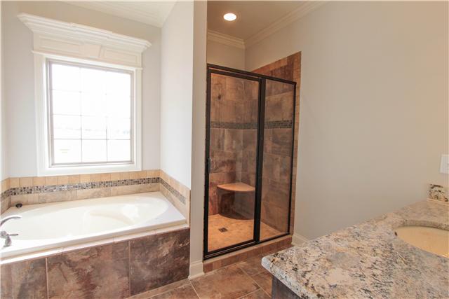 678 Academy Road, Unit 2 Lebanon, TN 37087 - Photo 13 of 18