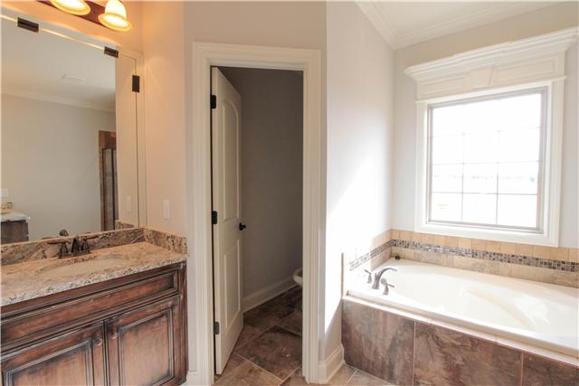 678 Academy Road, Unit 2 Lebanon, TN 37087 - Photo 14 of 18