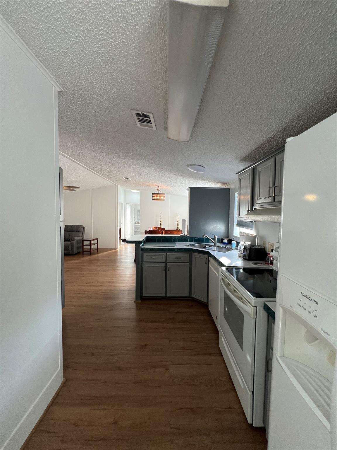 1625 Southwest 35th Circle Okeechobee, FL 34974 - Photo 13 of 27 Photo 13
