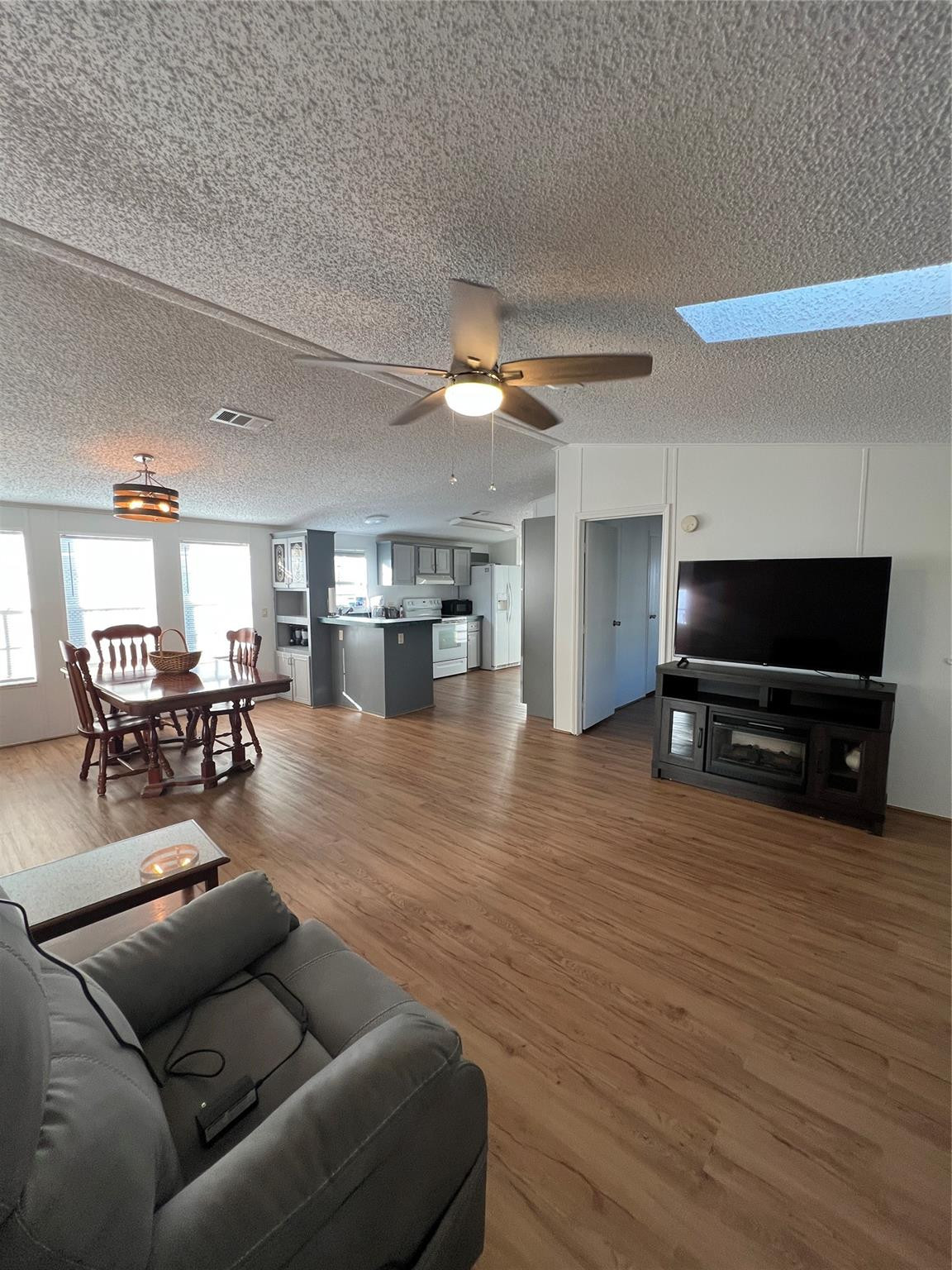 1625 Southwest 35th Circle Okeechobee, FL 34974 - Photo 4 of 27 Photo 4