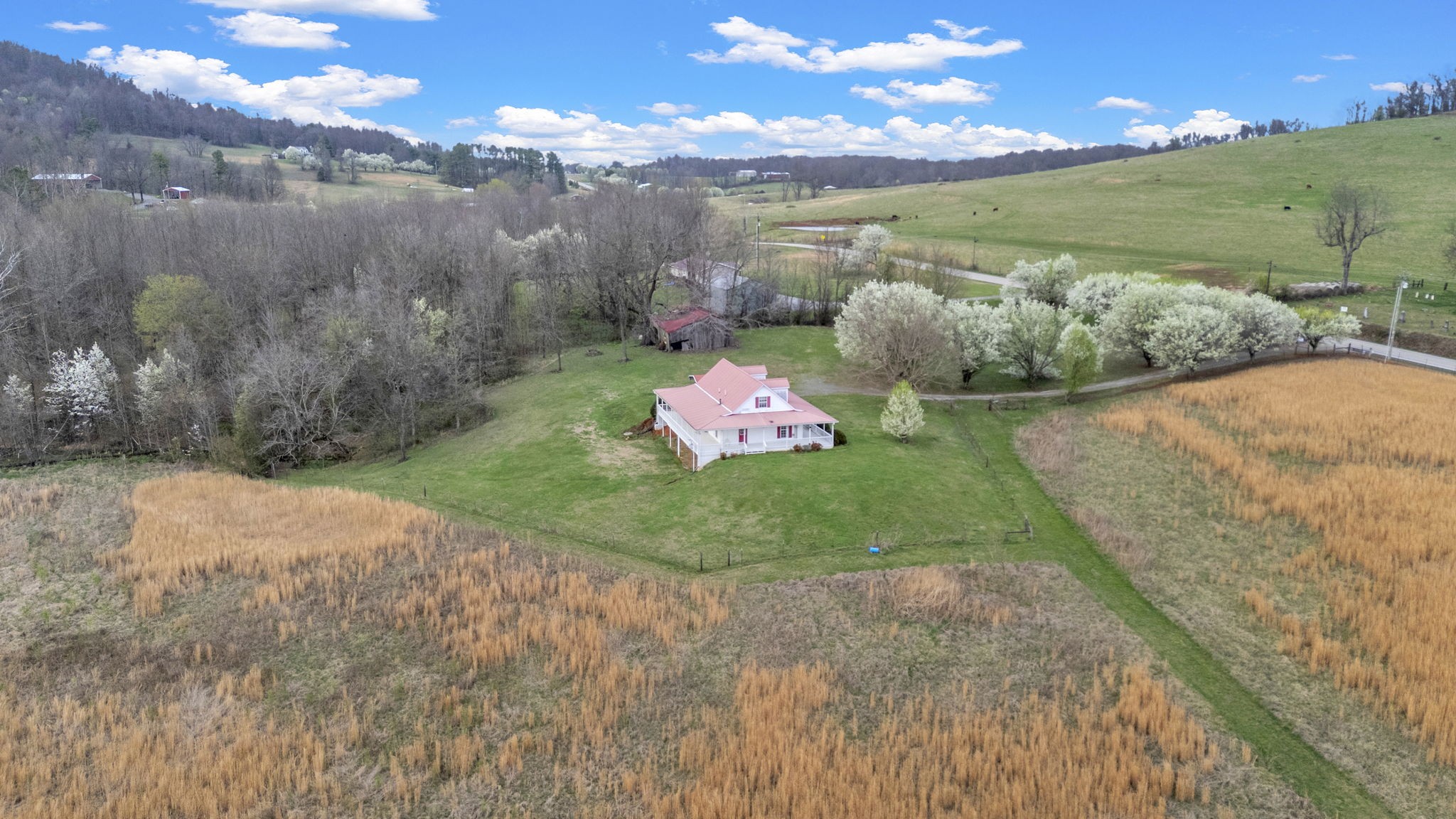 6907 Short Mountain Road Woodbury, TN 37190 - Photo 32 of 38
