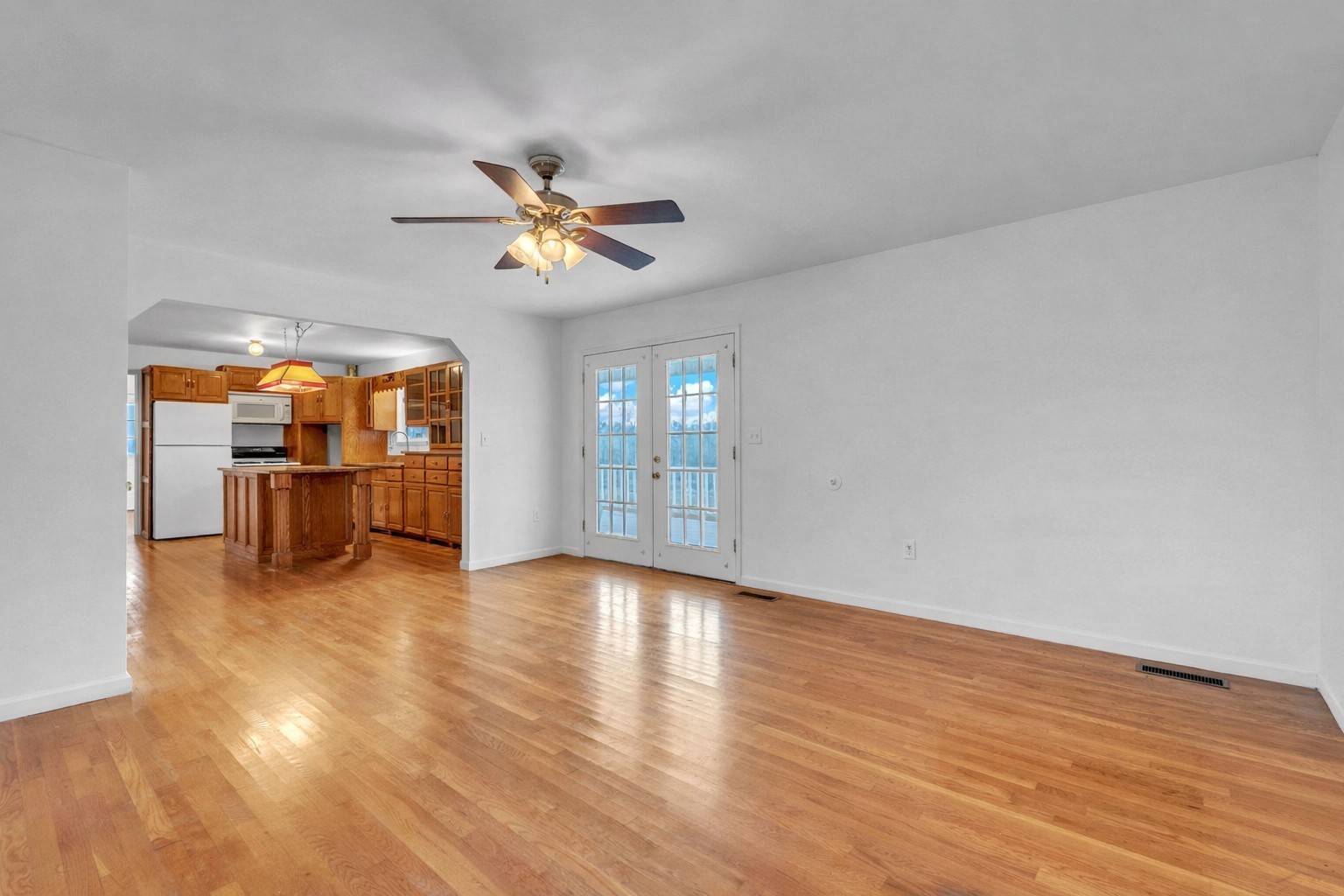 6907 Short Mountain Road Woodbury, TN 37190 - Photo 7 of 38