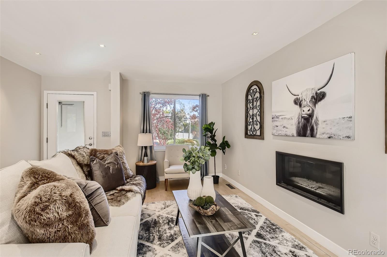 4539 Wellington Road Boulder, CO 80301 - Photo 3 of 35 Gallery Image 3