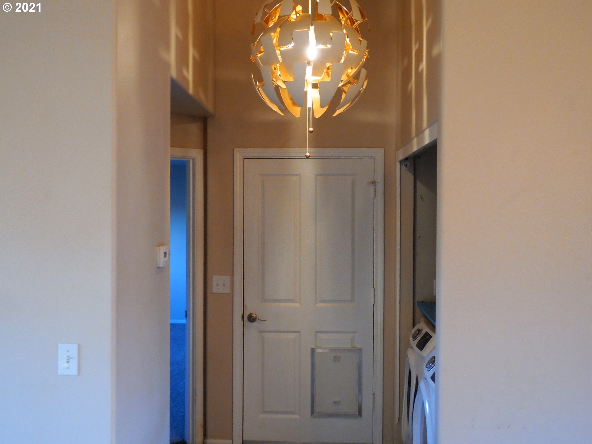 185 Lebleu Lane Winston, OR 97496 - Photo 15 of 23 a view of entryway