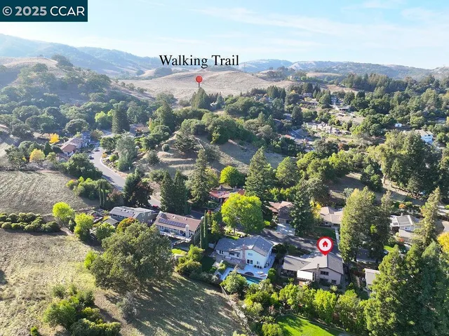 $1,549,000 | 916 Calle Verde, Martinez, CA 94553