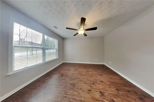 $2,450 | 5197 Running Doe Drive, Suwanee, GA 30024