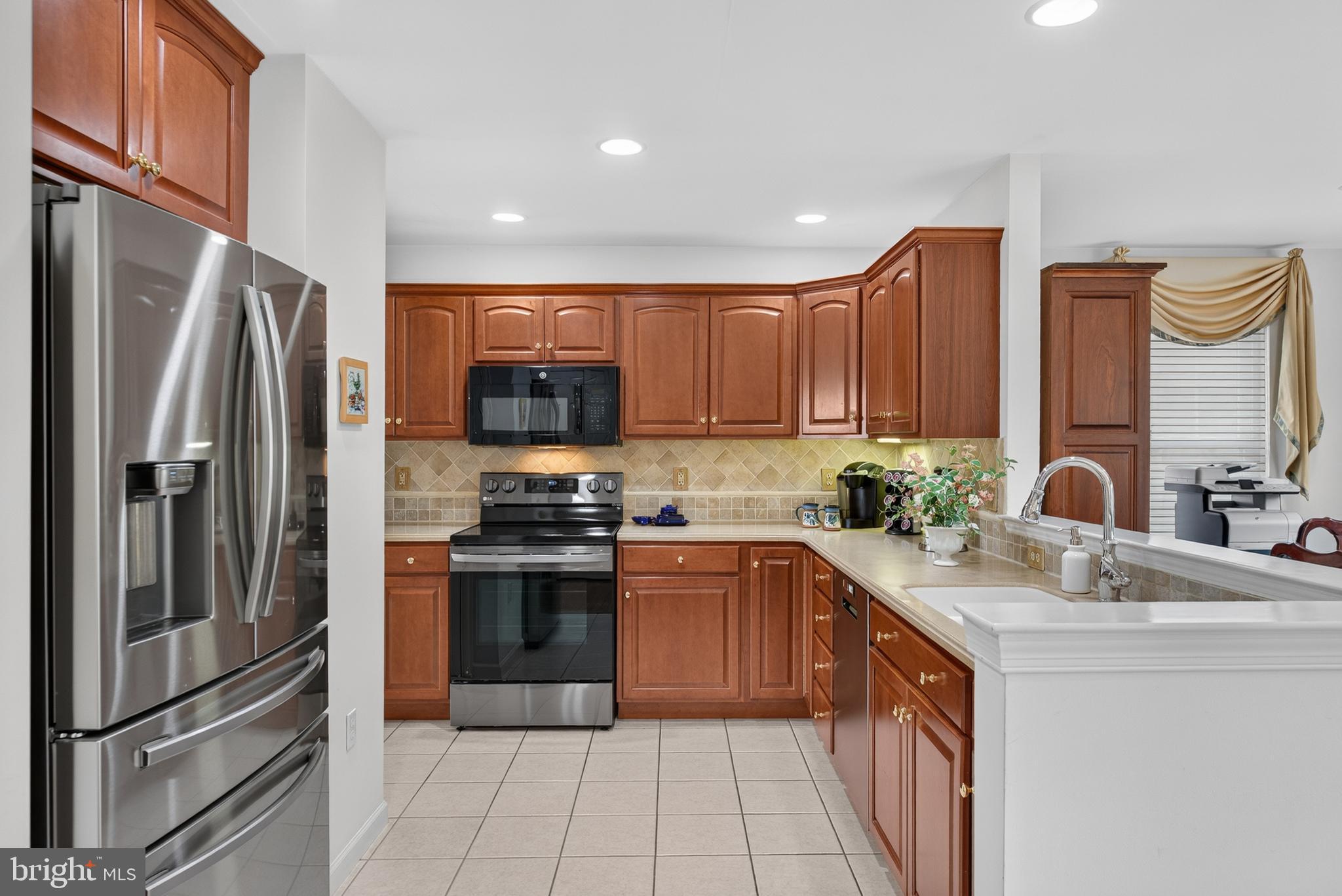 1133 Brighton Avenue Lititz, PA 17543 - Photo 9 of 44 Kitchen