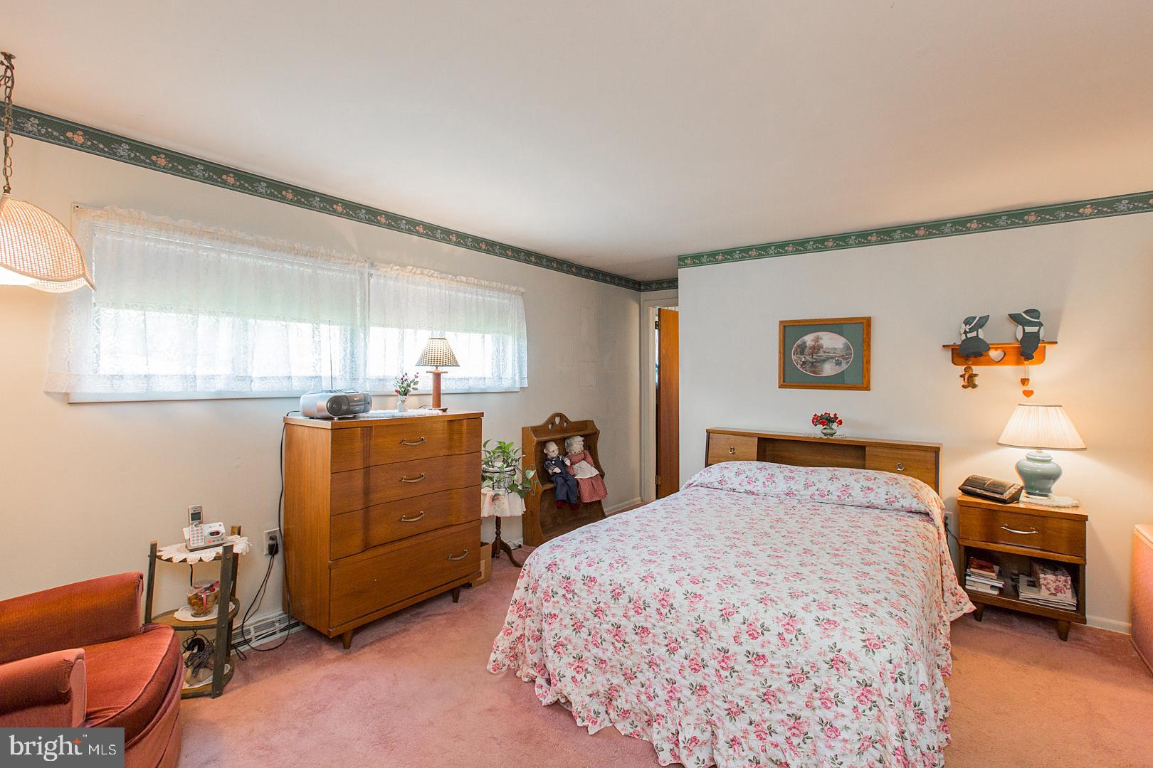 2710 Chapel Road Lancaster, PA 17603 - Photo 27 of 56 Upper Bedrooms Enjoy the Central Air