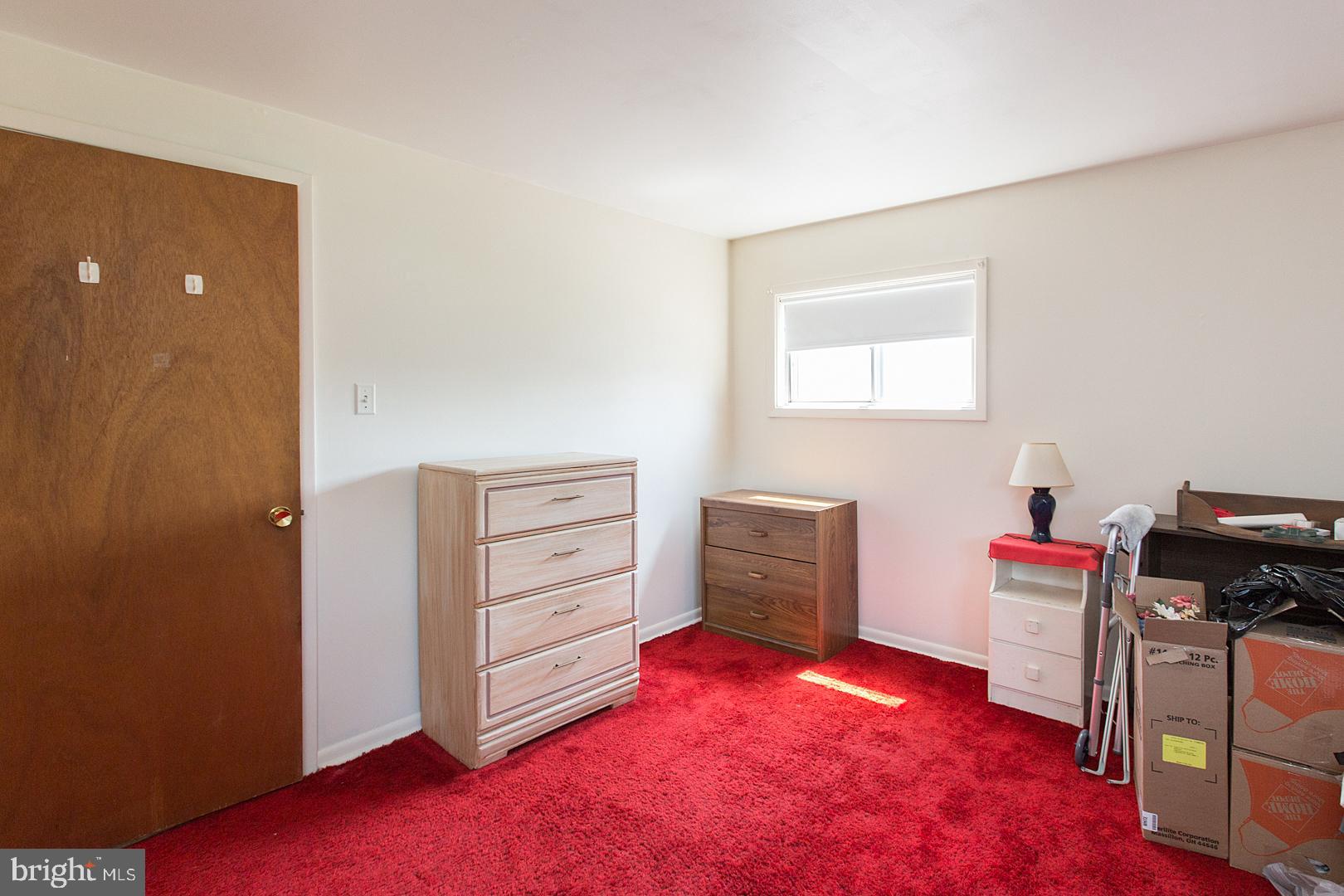 2710 Chapel Road Lancaster, PA 17603 - Photo 41 of 56 Back corner Bedroom HW under carpet