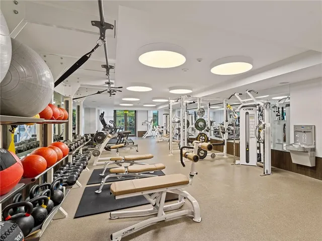 $824,000 | 1001 Julia Street, Unit 9B, New Orleans, LA 70113