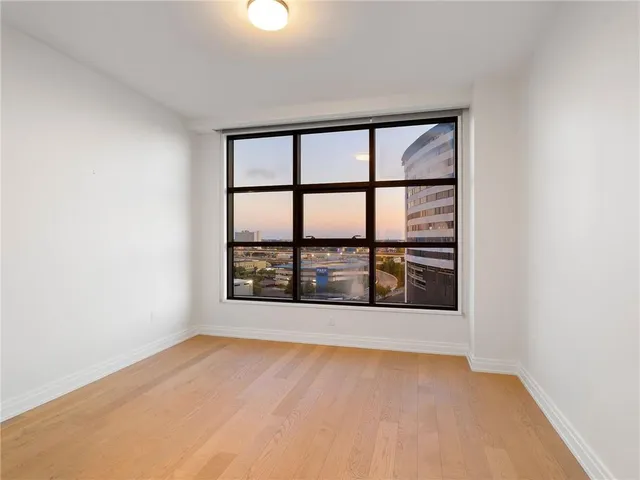 $824,000 | 1001 Julia Street, Unit 9B, New Orleans, LA 70113