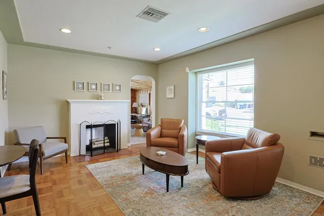 $6,000 | 518 5th Street, Coronado, CA 92118