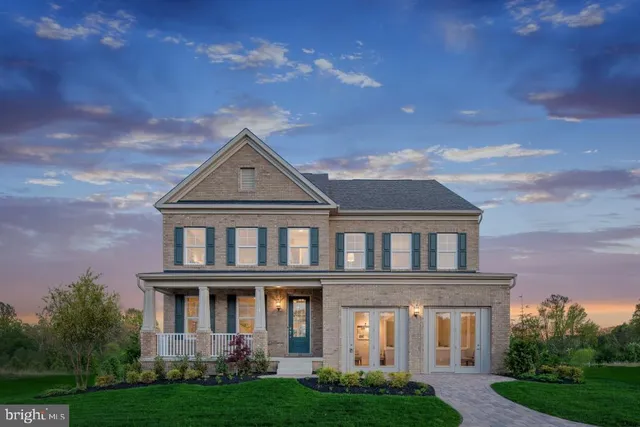front view of house with a yard