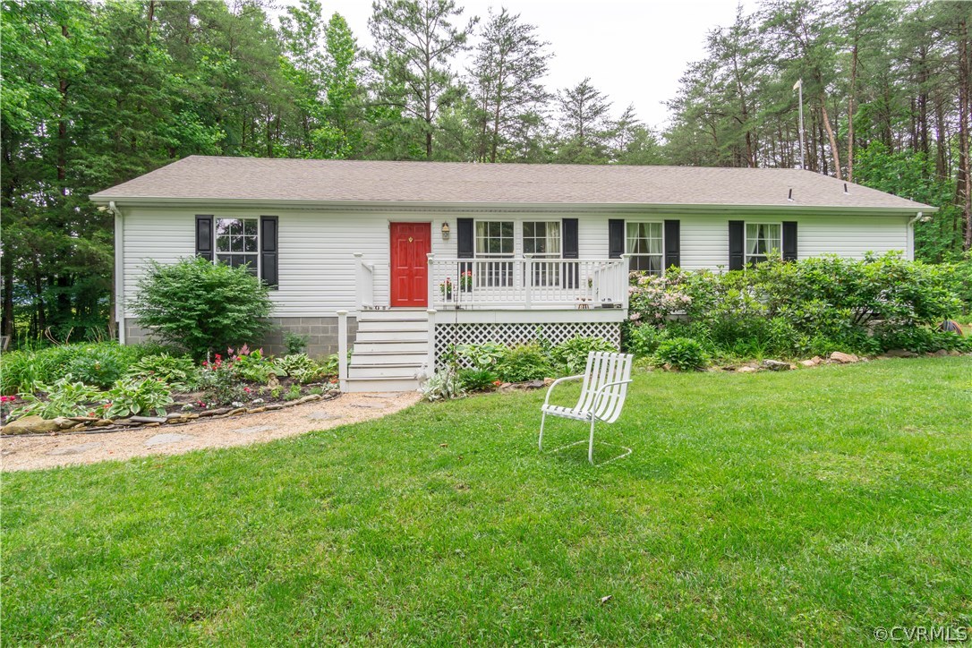 3952 Crewsville Road Bumpass, VA 23024 - Photo 3 of 47 Gallery Image 3