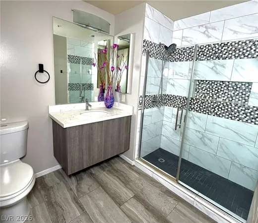 $2,300 | 353 East Bonneville Avenue, Unit 639, Las Vegas, NV 89101