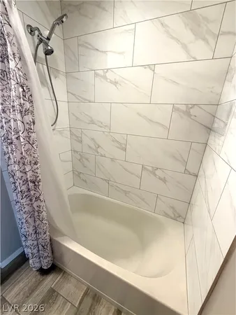 $2,300 | 353 East Bonneville Avenue, Unit 639, Las Vegas, NV 89101