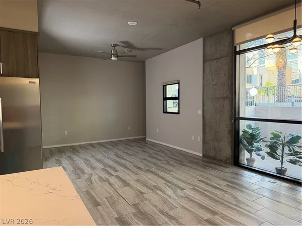 $2,300 | 353 East Bonneville Avenue, Unit 639, Las Vegas, NV 89101