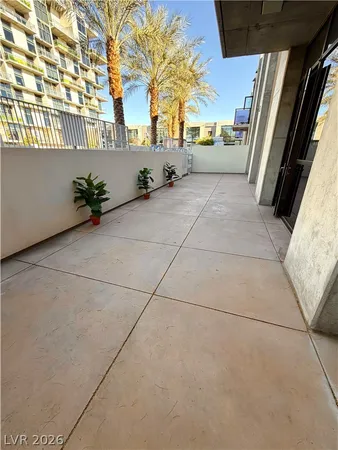 $2,300 | 353 East Bonneville Avenue, Unit 639, Las Vegas, NV 89101