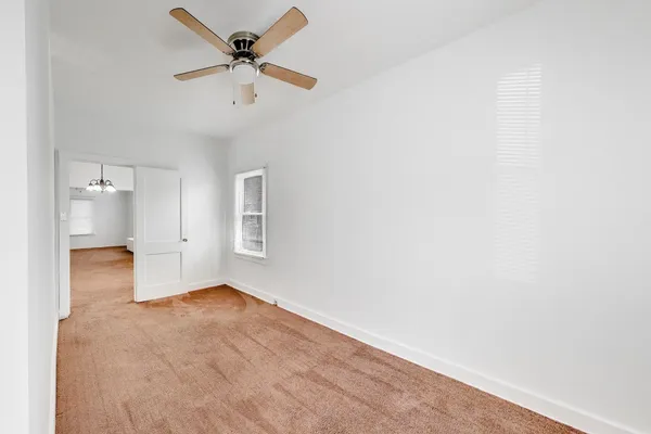 $215,000 | 534 North May Street, Aurora, IL 60506